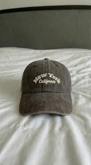 NEW YORK BROWNISH CAP