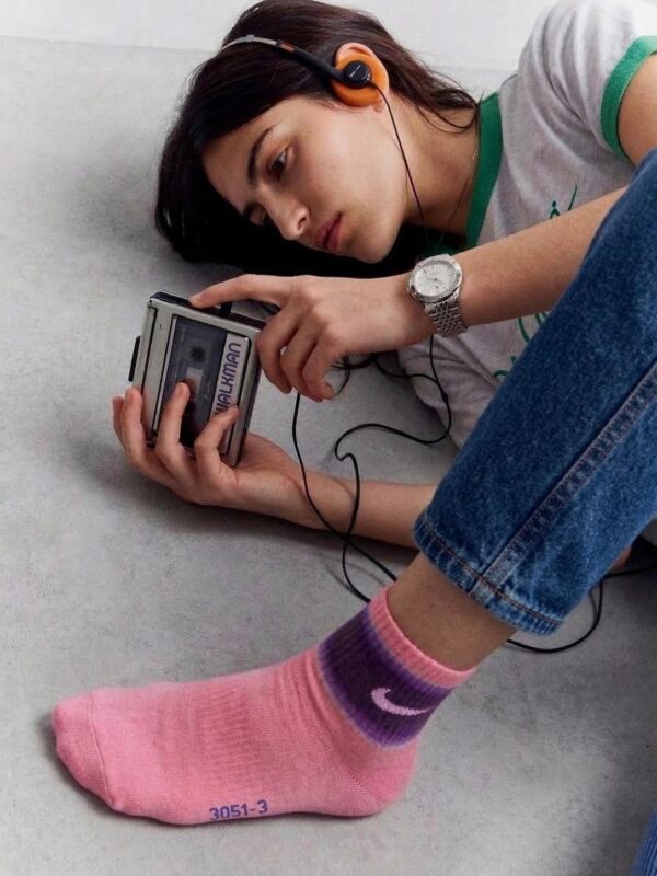 PINK NIKE SOCKS